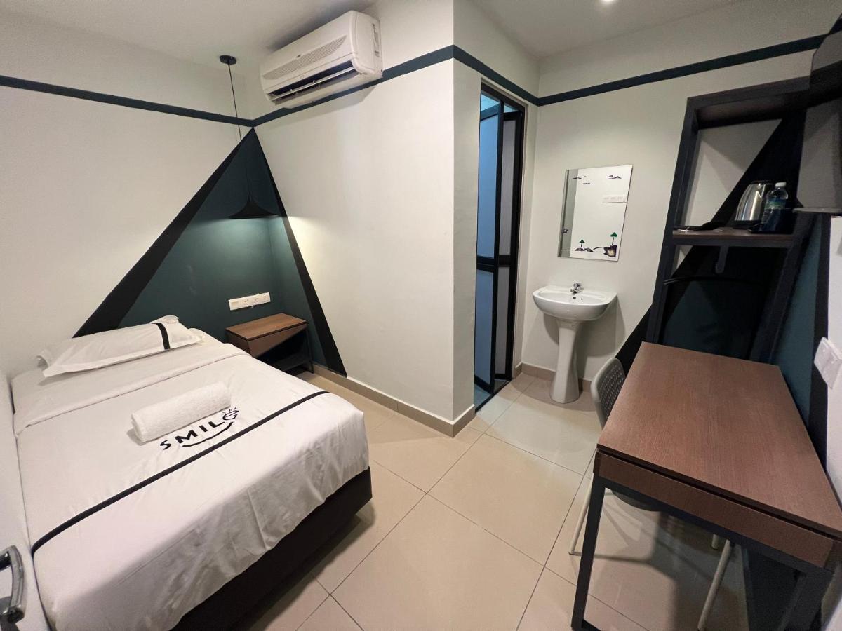 Smile Hotel Kl Pekeliling Sentul كوالالمبور المظهر الخارجي الصورة